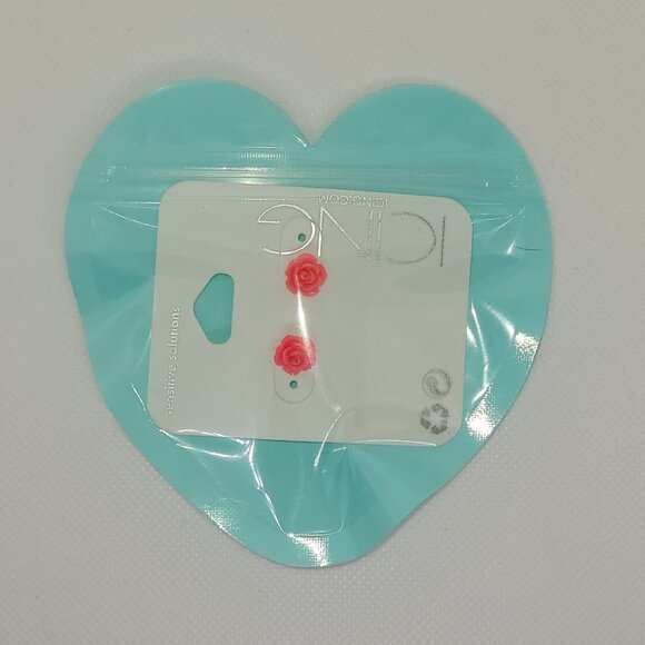 2-Pair Floral Stud Earrings - Picture 7 of 7